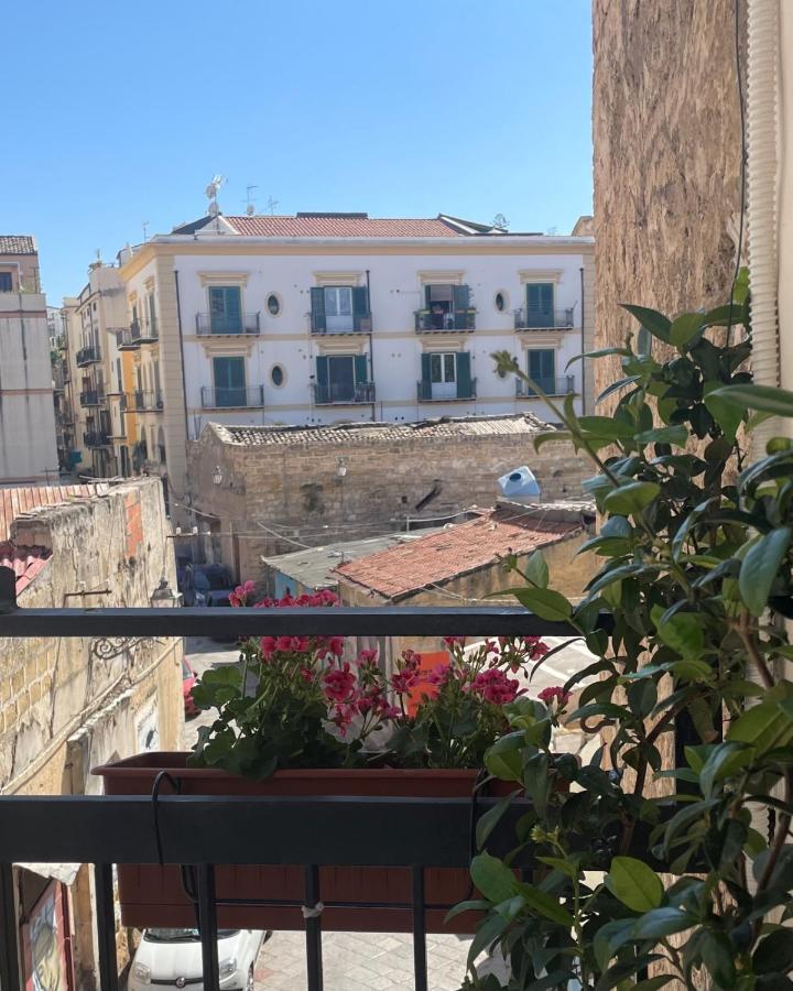 Shallah Apartment Nel Cuore Del Centro Storico Di Палермо Екстериор снимка