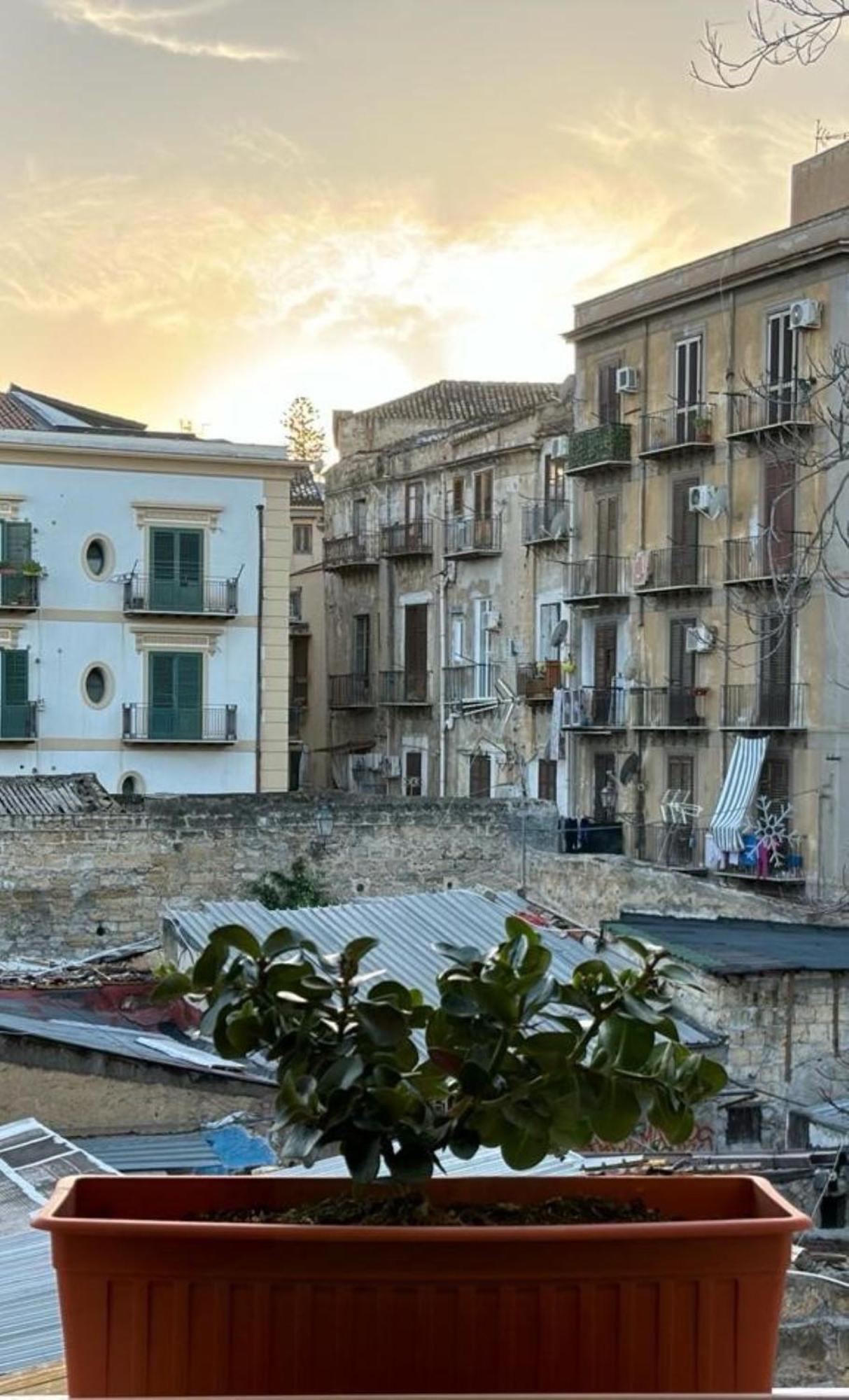 Shallah Apartment Nel Cuore Del Centro Storico Di Палермо Екстериор снимка